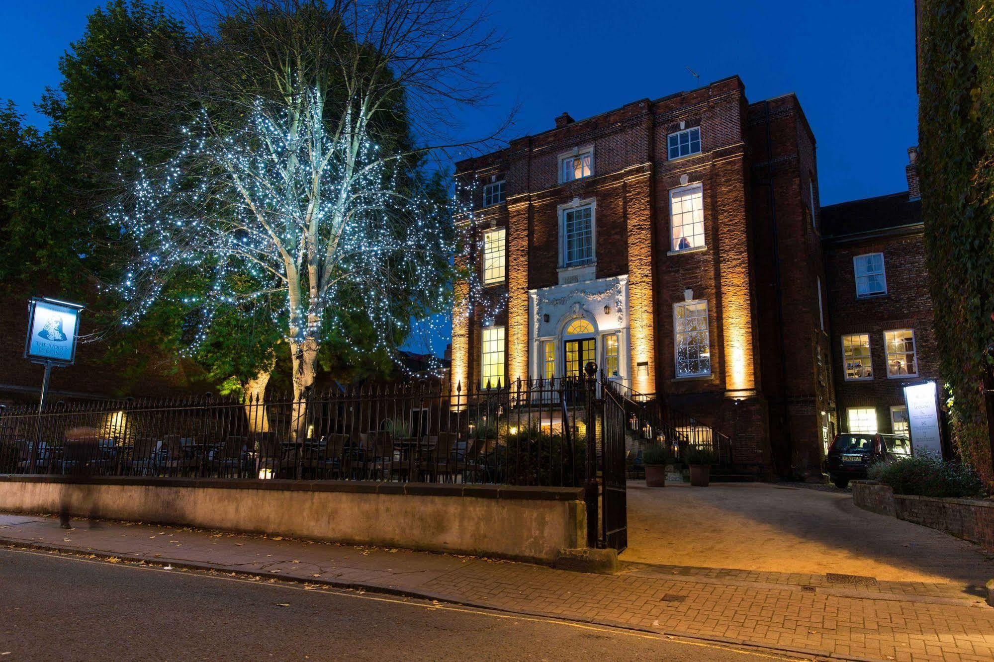 Judge'S Lodging York Exterior photo The former St. Mary's Hospital, now the Marylebone Hotel